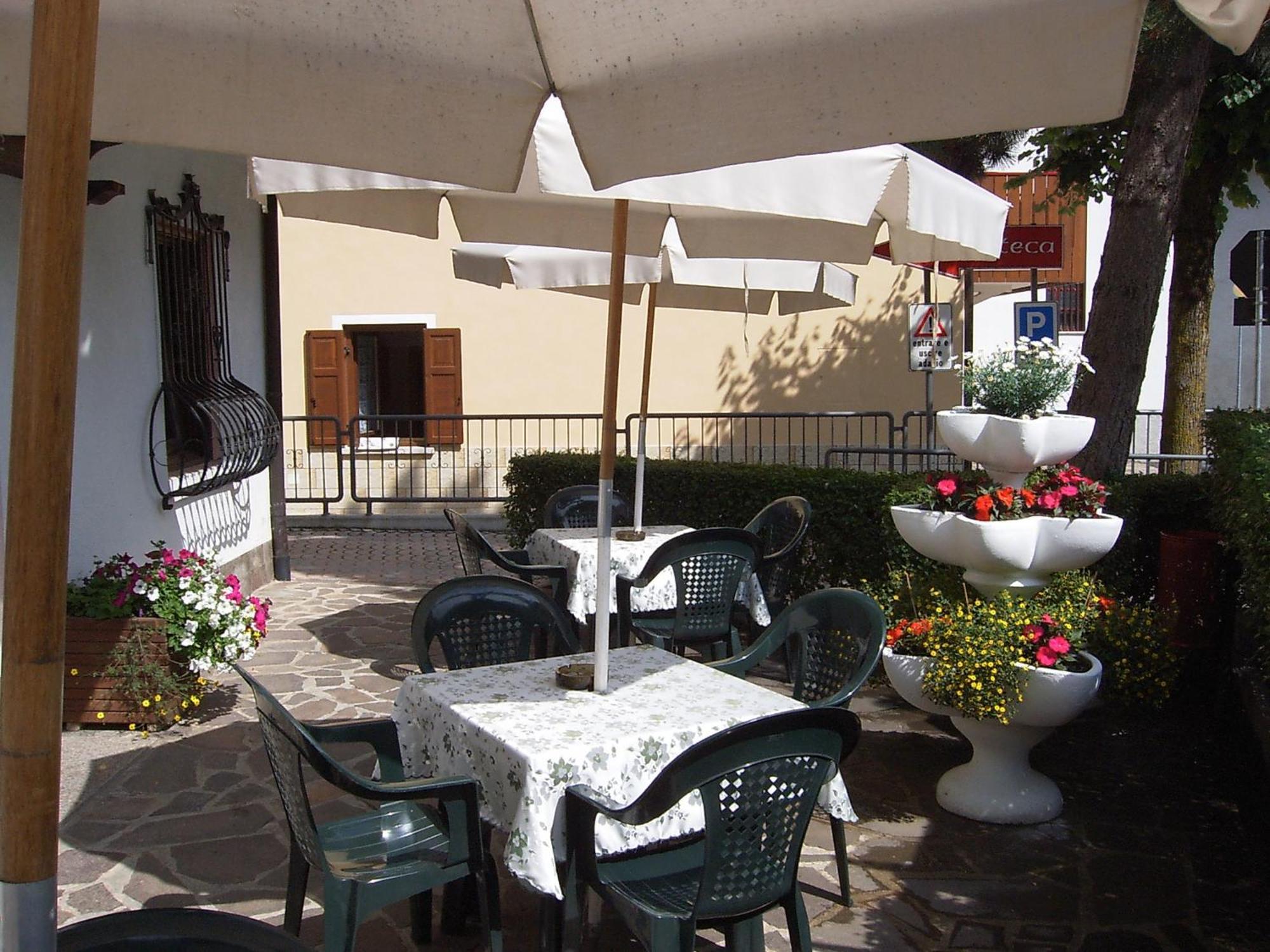 Hotel Stella Alpina Fai Della Paganella Esterno foto